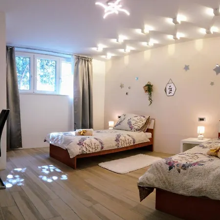 Symphony Garden: Modern, New スプリト