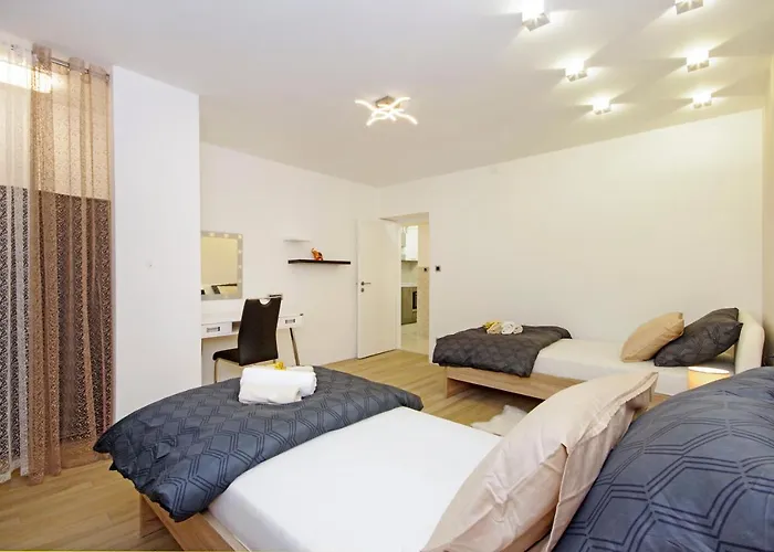 アパート Symphony Garden: Modern, New